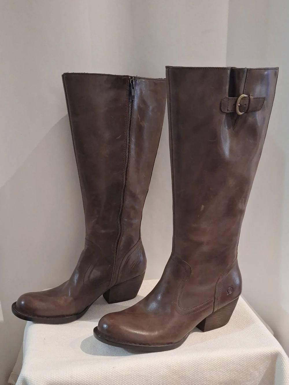 Born Harding Brown Leather Knee-High Boots - Classic Riding Style
